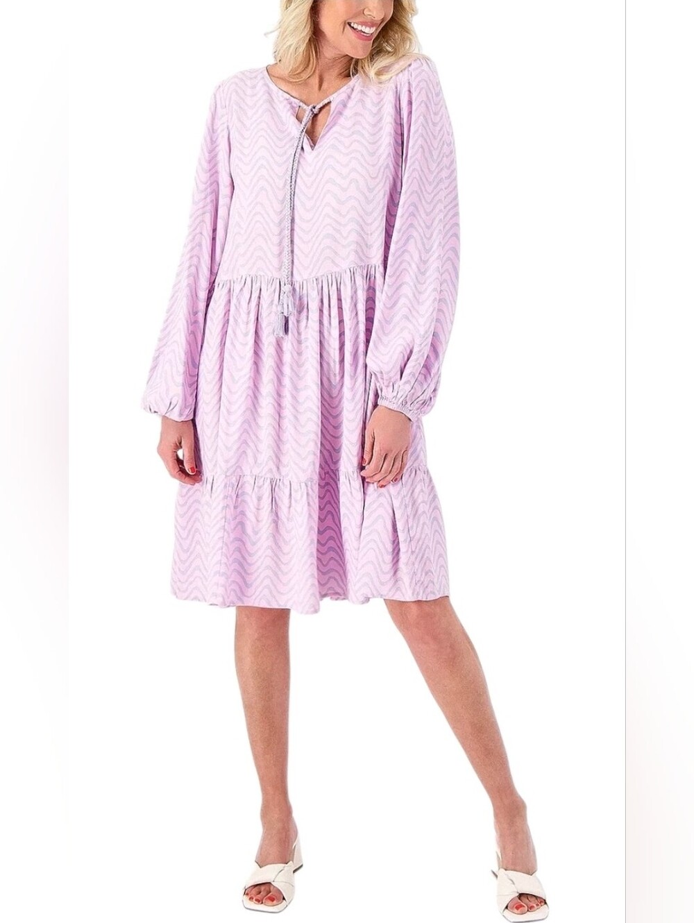 Relaxed Tiered V-Neck Tunic in Lavender Pink